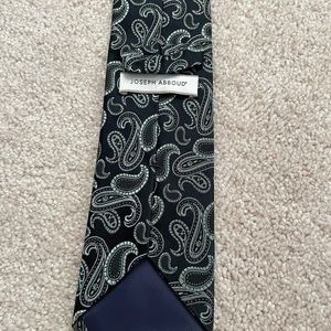 Joseph Abboud Black and Green tie